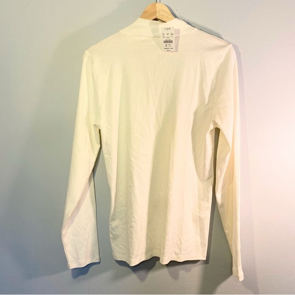 NWT J. Crew Cream Micro Ribbed Button-shoulder Mock Neck top Sz L BS239 - Picture 3 of 8